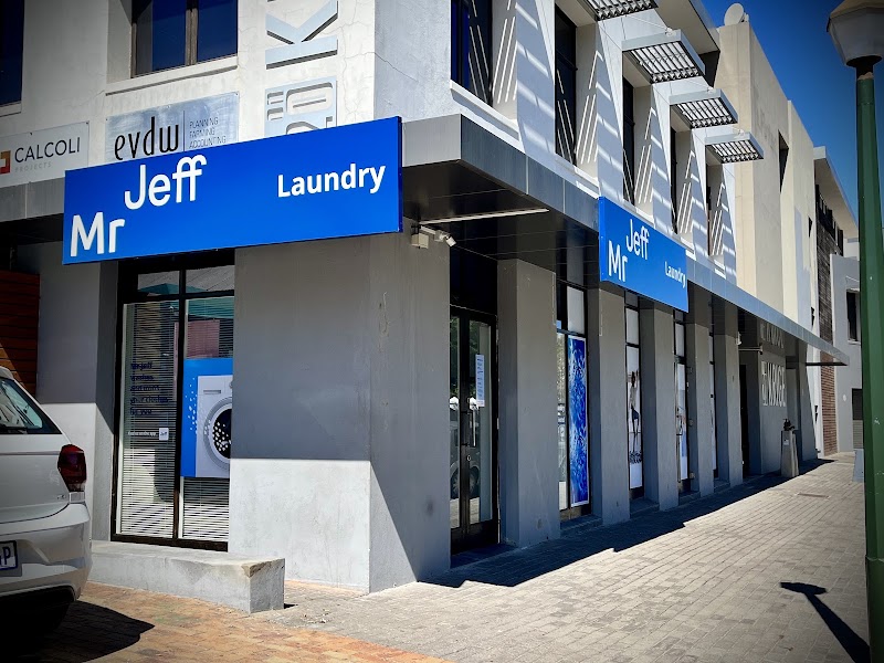 Mr Jeff - Photo 3